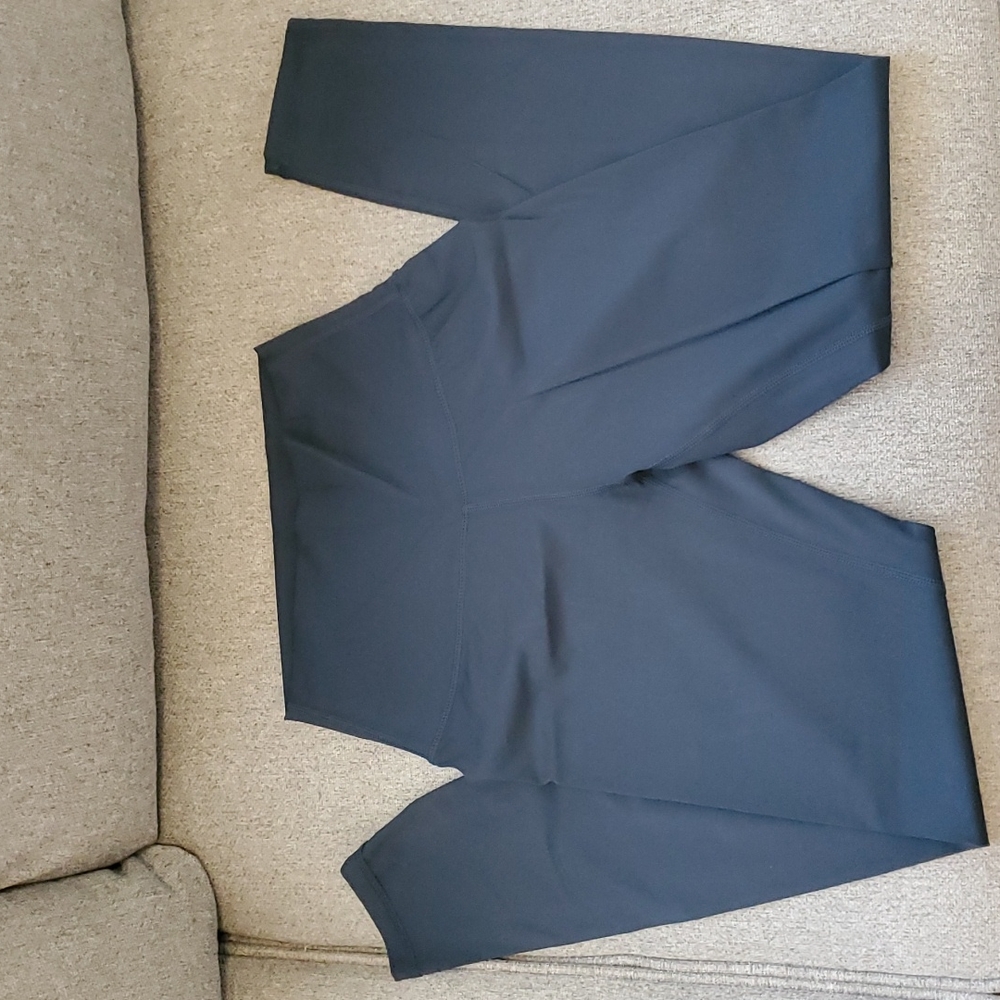Born primitive leggings